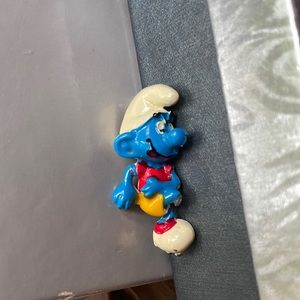 Vintage Smurf Pin Rollerskating